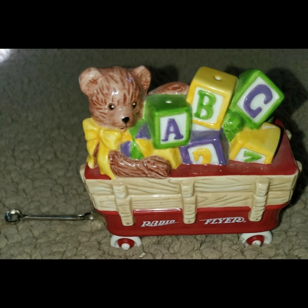 Vintage Salt and Pepper Shaker Red Wagon with Bear and Blocks